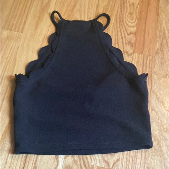 Forever 21 Black Sleeveless Crop Tank Top - Picture 3 of 3